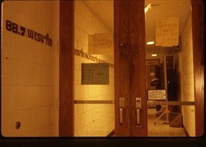 1987 WRSU Orientation Slide Show<br/>WRSU Front Door and Hand Written Signs<br>Slide #2-1