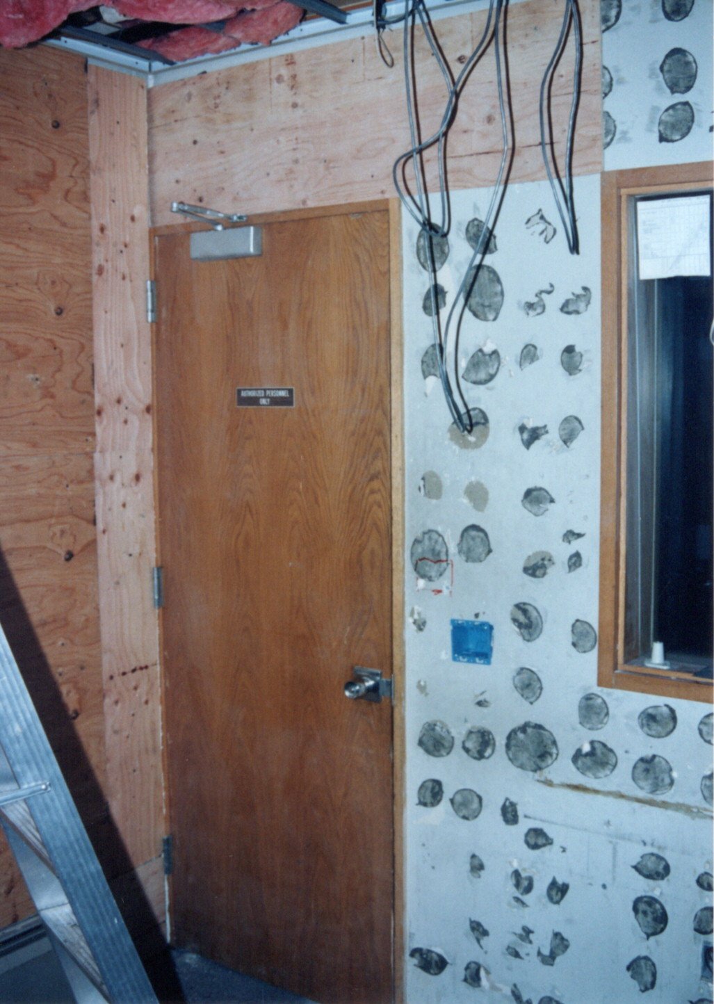 1995 - Studio B Rebuild - Door to FM Control