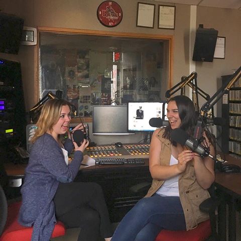 	Had so much fun co-hosting The Deanna Moore Show with my fave today		April 21, 2017	   	6	