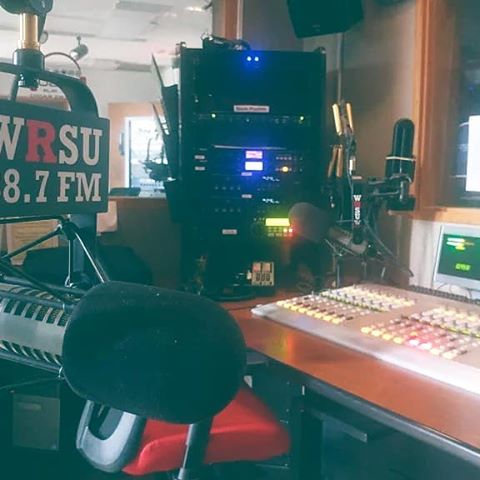 	S/o wrsu rutgers radio for supporting my holiday music! truly means the world. Link in BIO.  AfricanKaleidoscope with Baruti 6:00 to 7:00pm Monday nights on WRSU 88.7 FM ..Bananas on the beat vol.2 OUT NOW! .gooniesnevrsaydie rnoproductions bucklifeent musicians beatsforsale follow producers newyork art techno instagood unsignedartist rnb production worldstar director paris electronicmusic spotify underground studiolife musicvideo typebeats djs filmmaker drums producerbeats	12/10/2018 23:32	
