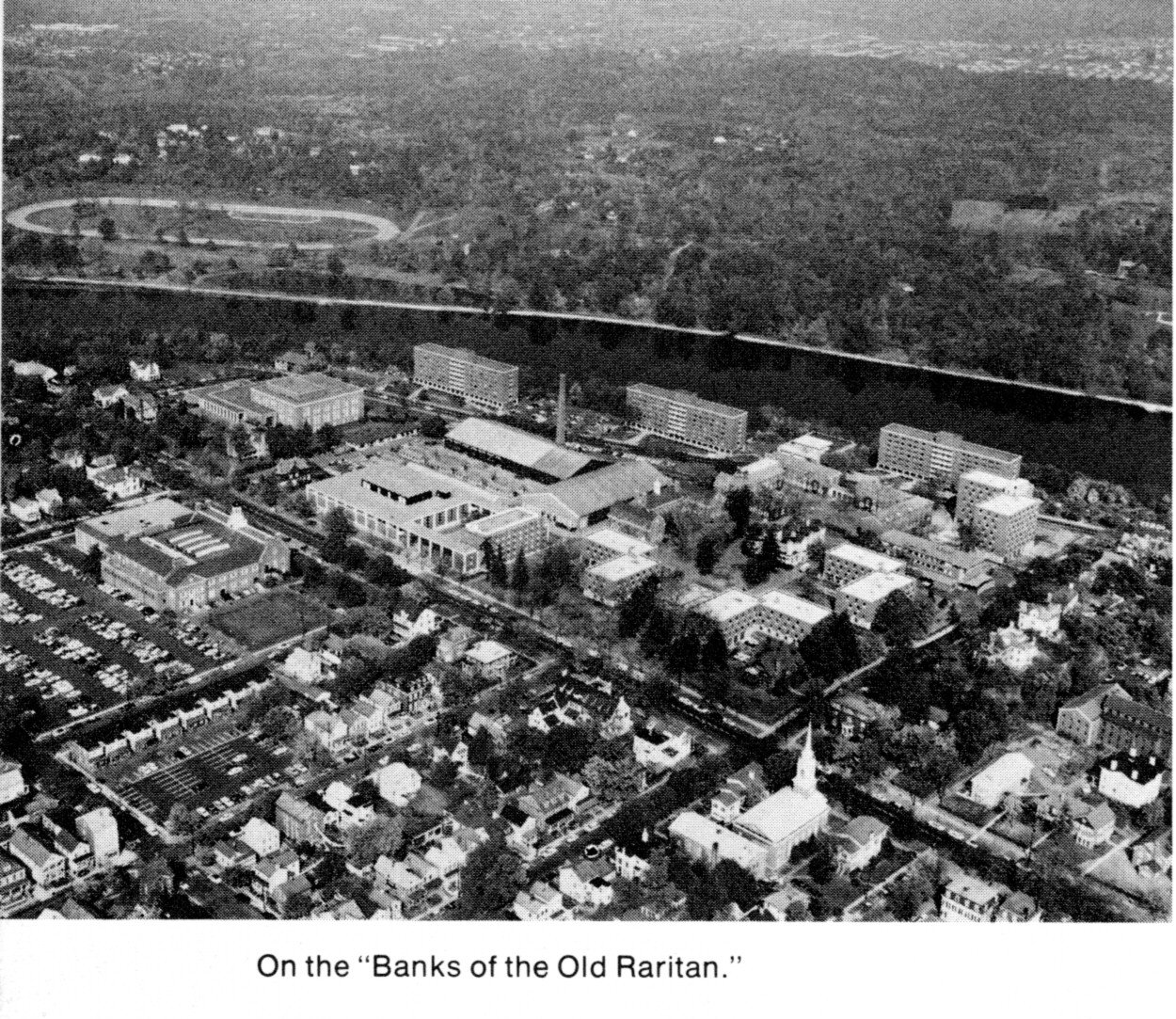 This photo was published in the 1974 year book. This was an old photo in 1974. Notice the Student Center is not yet built.