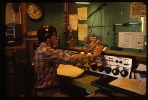 1978 WRSU Orientation Slide Show<br/>FM Control - Gate Executive Console Bob Nagengast<br>Slide #07