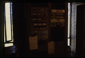 1978 WRSU Orientation Slide Show<br/>FM Rack<br>Slide #30