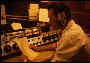 1987 WRSU Orientation Slide Show<br/>FM Control Gate Executive Console<br>Slide #4