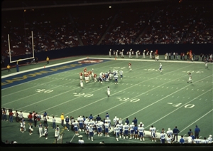 1987 WRSU Orientation Slide Show<br/>Rutgers Stadium<br>Slide #15