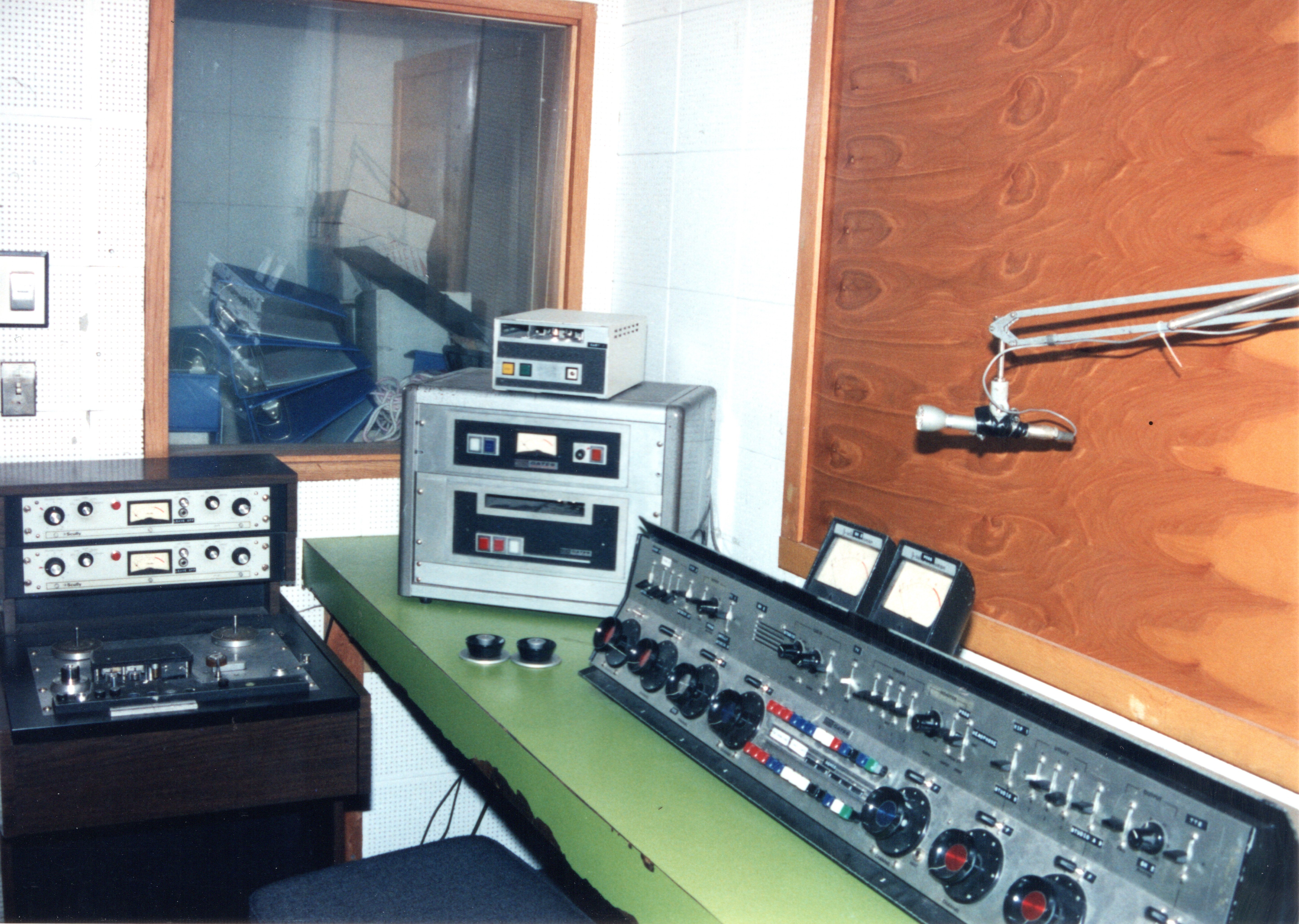 WRSU Studio B - By the 1990s, it was beaten down and needed work. College Students have a tendency not to take care of much.