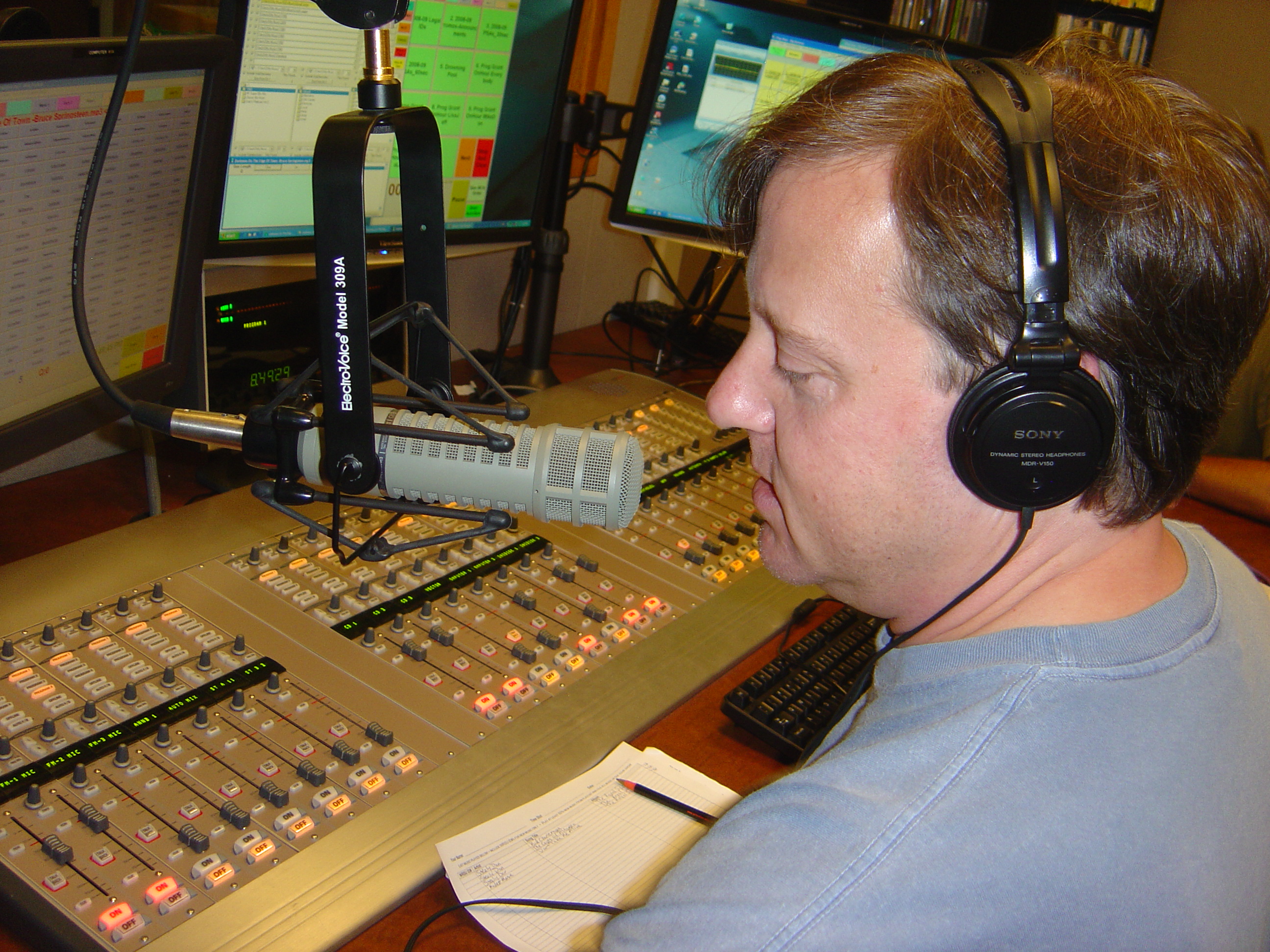 The First Broadcast from the Rebuilt FM Control 2009 with Scott Einhorn