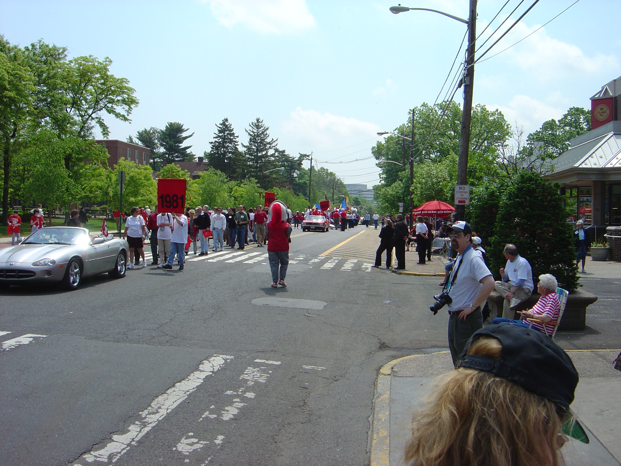 Alumni Parade Up College Avenue 2006